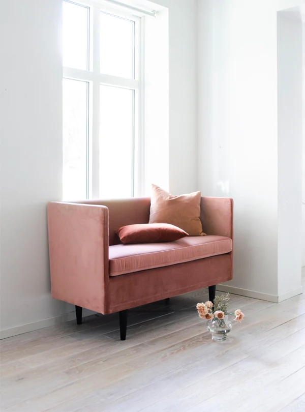 1K_Mingle_Spisesofa_03_yggoglyng.jpgv1743590559
